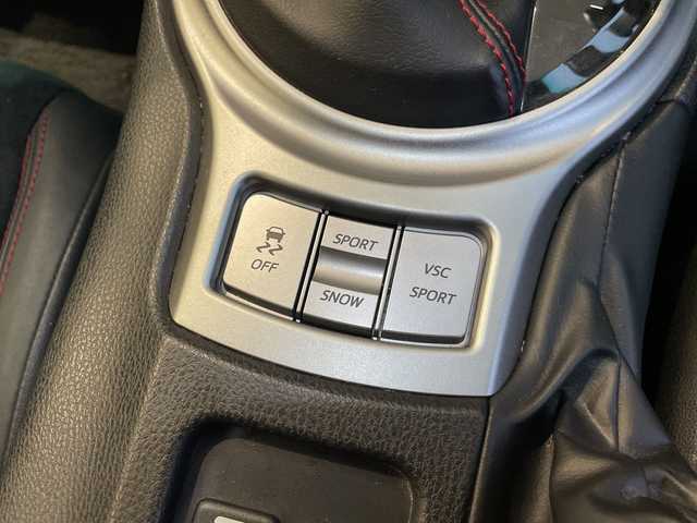 トヨタ ８６ GT リミテッド 愛知県 2013(平25)年 9.1万km 黒 HKSマフラー/純正ナビ/バックカメラ/シートヒーター/リアエアロ/ハーフレザー/ETC/スマートキー/プッシュスタート/パドルシフト