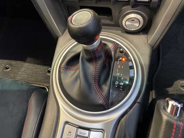 トヨタ ８６ GT リミテッド 愛知県 2013(平25)年 9.1万km 黒 HKSマフラー/純正ナビ/バックカメラ/シートヒーター/リアエアロ/ハーフレザー/ETC/スマートキー/プッシュスタート/パドルシフト