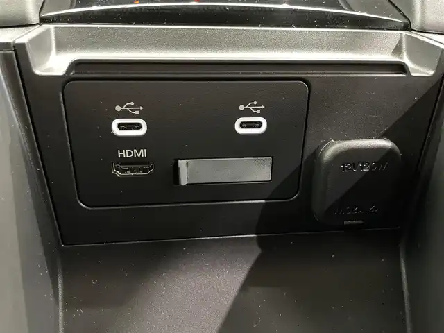 マツダ マツダ３ファストバック 15S 鹿児島県 2025(令7)年 0.5万km ジェットブラックマイカ 15S ブラックセレクション/禁煙/純正ナビ/バックカメラ/スマートブレーキサポート/レーンキープアシスト/誤発進抑制機能/追従型クルーズコントロール/ブラインドスポットモニター/ヘッドアップディスプレイ/運転席メモリー機能付きパワーシート/前席シートヒーター/前後コーナーセンサー/純正フロアマット/純正アルミホイール