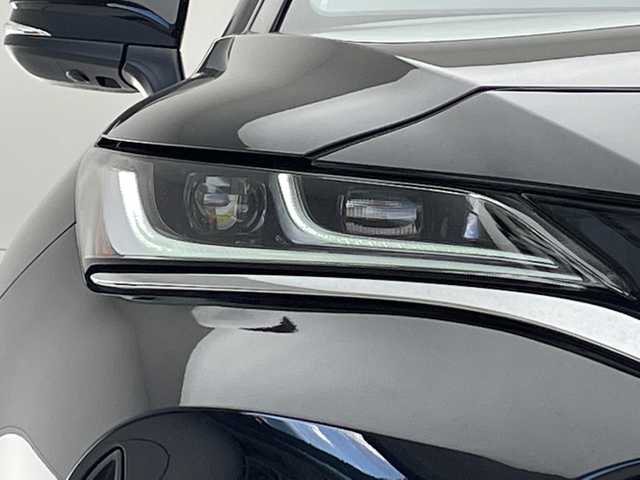 トヨタ ハリアー ハイブリッド Z レザーパッケージ 愛知県 2022(令4)年 3.9万km ブラック トヨタセーフティセンス/プレミアムサウンドＪＰＬ/純正12.3型ディスプレイオーディオナビ/全方位カメラ/レーダークルーズコントロール/シートヒーター/エアシート/バックカメラ/電動リアゲート/パワーシート/ヘッドアップディスプレイ/コーナーセンサー/純正アルミホイール/ETC2.0/ブラインドスポットモニター/LEDヘッドライト/ステアリングヒーター/インテリジェントミラー/オートマチックハイビーム/ワイヤレス充電機/ステアリングスイッチ/スマートキー/プッシュスタート