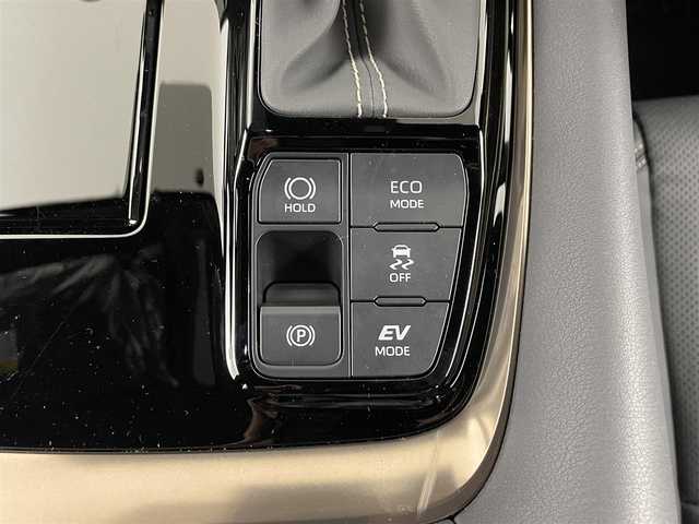 トヨタ アルファードハイブリット Z 埼玉県 2024(令6)年 0.5万km プラチナホワイトパールマイカ 純正１２．３インチメーカーナビ　/パノラミックビューモニター　/ユニバーサルステップ　/アダプティブクルーズコントロール　/ステアリングヒーター　/ＨＤＭＩ　/ＢＳＭ　/ビルトインＥＴＣ２．０　/温冷シート　/１００Ｖ充電