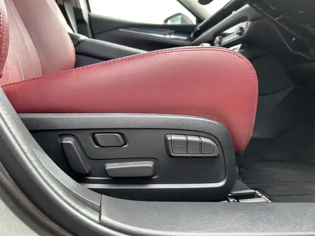 マツダ マツダ６セダン XD ブラックトーンエディション 愛媛県 2022(令4)年 2.1万km マシーングレープレミアムM 登録時走行距離：20955km/BOSEスピーカー/パドルシフト/革シート/メーカーOP純正ナビ/AM/FM/フルセグTV/DVD/CD/前後ドラレコ/ETC2.0/全周囲カメラ/追従クルコン/レーンキープアシスト/パーキングアシスト/衝突軽減システム/横滑り防止装置/電動リアゲート/LEDヘッドライト/オートライト/エンジンスタートボタン/スマートキー/純正アルミホイール/純正フロアマット