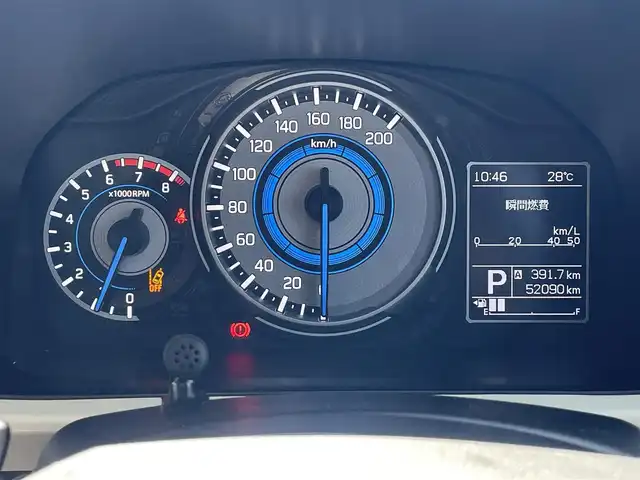 スズキ クロスビー HYBRID MZ 佐賀県 2019(令1)年 5.2万km ベージュ ターボ/デュアルセンサーブレーキサポート/リアセンサー/クルーズコントロール/純正8型ナビ/・全方位カメラ/・フルセグTV/BT/CD/DVD/純正16インチAW/LEDヘッドライト/フォグランプ/オートライト/パドルシフト/シートヒーター/ETC/プッシュスタート/アイドリングストップ/スペアキー×１/取扱説明書/保証書