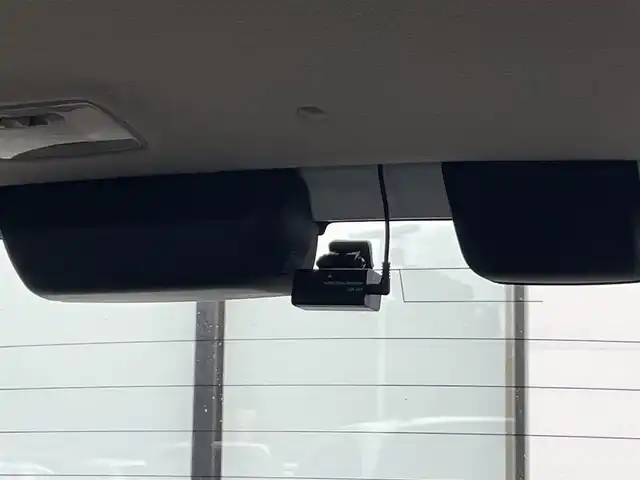 ホンダ フリード ハイブリット 大阪府 2014(平26)年 7.6万km ホワイトオーキッドパール 片側パワースライドドア/バックカメラ/前後ドライブレコーダー/ETC/純正フロアマット/純正15インチAW/ABS/横滑り防止装置/オートライト