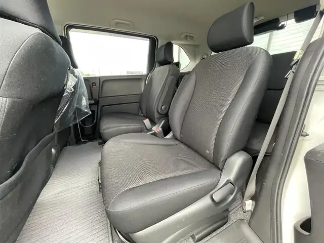 ホンダ フリード ハイブリット 大阪府 2014(平26)年 7.6万km ホワイトオーキッドパール 片側パワースライドドア/バックカメラ/前後ドライブレコーダー/ETC/純正フロアマット/純正15インチAW/ABS/横滑り防止装置/オートライト