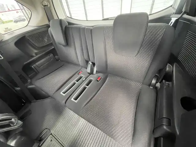 ホンダ フリード ハイブリット 大阪府 2014(平26)年 7.6万km ホワイトオーキッドパール 片側パワースライドドア/バックカメラ/前後ドライブレコーダー/ETC/純正フロアマット/純正15インチAW/ABS/横滑り防止装置/オートライト