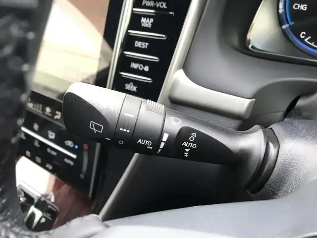 トヨタ ハリアー ハイブリッド プレミアム アドバンスドP 富山県 2014(平26)年 7.5万km ホワイトパールクリスタルシャイン JBLサウンド/純正ナビ/フルセグTV/Bluetooth/全周囲カメラ/プリクラッシュセーフティ/クリアランスソナー/コーナーセンサー/レーダークルーズコントロール/ハーフレザーシート/パワーシート/電動リアゲート/プッシュスタート/スマートキー/スペアキー/ETC