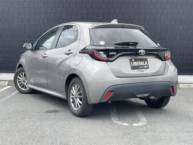 トヨタ ヤリス X 埼玉県 2020(令2)年 3.8万km アバンギャルドブロンズメタリック 衝突被害軽減ブレーキ/操舵支援システム/純正ナビ/・USB/BT/Miracast/Radio/360度ドライブレコーダー/オートヘッドライト/ヘッドライトレベライザー/オートマチックハイビーム/ダブルエアバッグ/アンチロックブレーキ