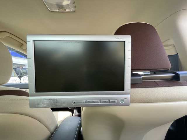 トヨタ ＳＡＩ S Cパッケージ 福岡県 2014(平26)年 11.2万km ホワイトパールクリスタルシャイン (株)IDOMが運営する【じしゃロン姫路店】の自社ローン専用車両になります。こちらは現金またはオートローンご利用時の価格です。自社ローンご希望の方は別途その旨お申付け下さい/純正メモリナビ/(FM/AM/CD/BT/フルセグTV)/バックカメラ/後席用モニター:V8T-R55/レーダークルーズコントロール/パワーシート/革巻きステアリング/ステアリングスイッチ/フォグランプ/LEDヘッドライト/ETC/純正フロアマット/社外アルミホイール/保証書/取扱説明書