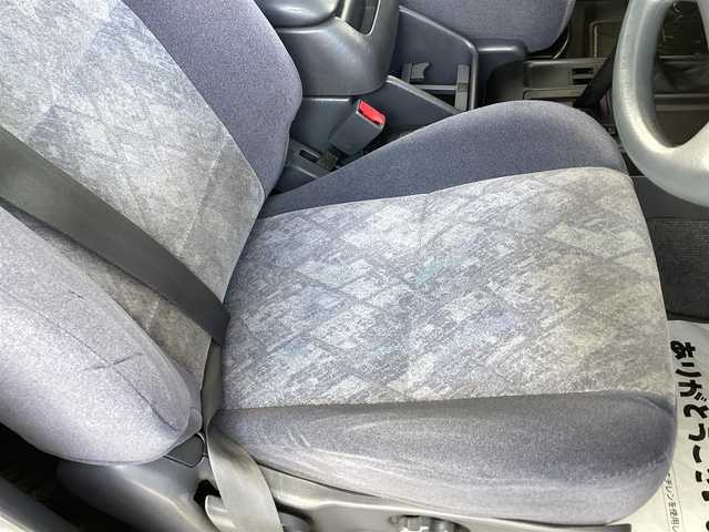 トヨタ ランドクルーザー プラド TX－LTD ワイド 京都府 2001(平13)年 17.8万km ホワイト/シルバーM ワンオーナー/3.0Ｌディーゼルターボ４ＷＤ/電動サンルーフ/ルーフレール/寒冷地仕様/　 ２バッテリー/リアヒーター/社外ルーフキャリア/背面タイヤ/ＲＡＹＳ16インチアルミ/社外メモリーナビ/　 CD DVD BT SD フルセグＴＶ/ETC/サイドステップ/社外ＬＥＤヘッドライト/社外ＬＥＤフォグ/キーレスエントリー/アクティブＴＲＣ/マルチインフォメーション/アイドルＵＰ/スペアキー/新車保証書/取扱説明書