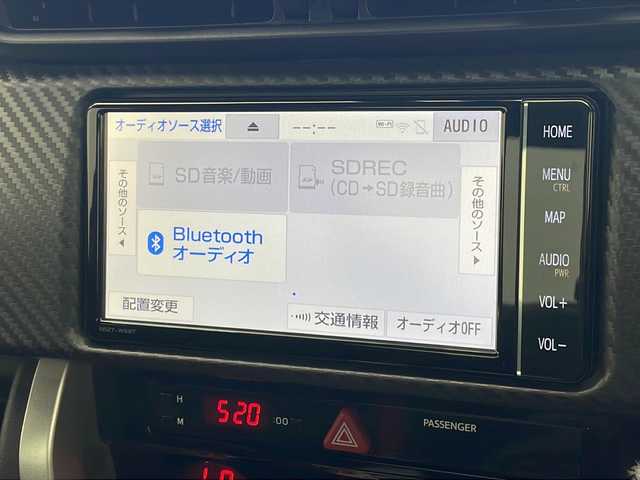 トヨタ ８６ GT 沖縄県 2019(令1)年 4.4万km クリスタルブラックシリカ 純正SDナビ【NSZT-W68T】/　CD/DVD/Bluetooth/フルセグ/バックカメラ/ETC/ドライブレコーダー/クルーズコントロール/LEDヘッドライト/オートライト/純正17インチAW/純正フロアマット/プッシュスタート/スマートキー/保証書