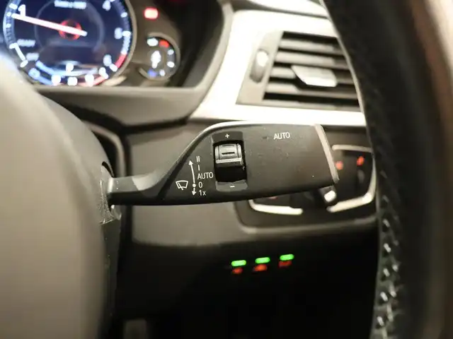 ＢＭＷ ３２０ｄ Mスポーツ エディションシャドー 静岡県 2018(平30)年 4.5万km アルピンホワイトⅢ 純正ナビ/ダコタブラックレザーシート/インナーブラックLEDヘッドライト/ACC/LKA/BSM/衝突軽減ブレーキ/前席シートヒーター/ドラレコ/バックカメラ/パドルシフト/メモリーシート