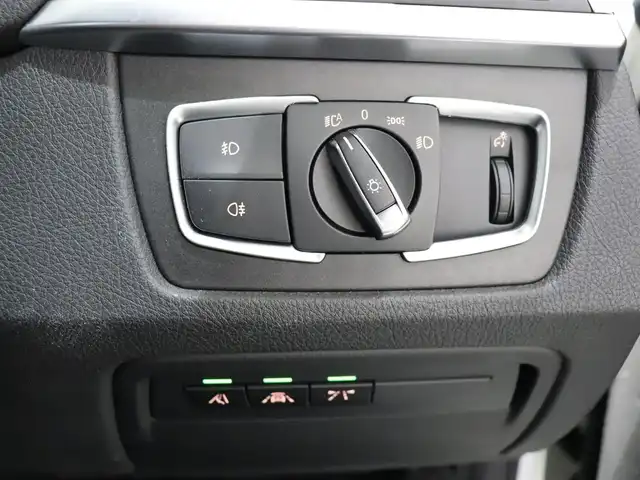 ＢＭＷ ３２０ｄ Mスポーツ エディションシャドー 静岡県 2018(平30)年 4.5万km アルピンホワイトⅢ 純正ナビ/ダコタブラックレザーシート/インナーブラックLEDヘッドライト/ACC/LKA/BSM/衝突軽減ブレーキ/前席シートヒーター/ドラレコ/バックカメラ/パドルシフト/メモリーシート