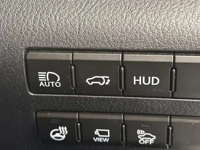 レクサス ＲＸ 450h Fスポーツ 三重県 2018(平30)年 6.1万km ホワイトノーヴァガラスフレーク ハイブリッド/FF/MTモード付フロアCVT/12.3インチナビ（AM/FM/CD/DVD/Blu-ray/SDREC/SD/USB/Bluetooth/AUX/TV）/パノラミックビューモニター/マークレビンソン プレミアムサラウンドサウンドシステム/TRDエアロ（F/S/R下）/ETC2.0/LEXUS Safety System＋/●プリクラッシュセーフティ/●レーンキーピングアシスト/●レーダークルコン（全車速追従機能付）/●アダプティブハイビームシステム/・ブラインドスポットモニター＆リヤクロストラフィックアラート・オートブレーキ/・先行車発進告知機能/など/装備/・セミアニリン本革シート（黒）/・電動ランバーサポート付10wayパワーシート（Dメモリー付/N）/・シートヒーター＆ベンチレーション（D/N）/・ステアリングヒーター/・ハンズフリーパワーバックドア/・AC100Vコンセント（100W）/・カラーヘッドアップディスプレイ/・3眼フルLEDヘッドランプ/・パドルシフト/・左右独立オートエアコン/・電動チルト&テレスコピックステアリング/・ステアリングスイッチ/・純正20inAW/・スマートキーx1/・保/取/ナビ取/など