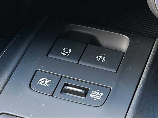 トヨタ ハリアー ハイブリッド Z レザーパッケージ 広島県 2024(令6)年 1.1万km プレシャスブラックパール 後期型/禁煙車/モデリスタエアロ（F/S/R）/モデリスタシグネチャーイルミグリル/トヨタセーフティセンス/・プリクラッシュセーフティ/・レーンディパーチャーアラート/・LTA/・先行車発進告知/・RSA/・レーダークルーズコントロール/クリアランスソナー/HUD/BSM/デジタルインナーミラー/JBLプレミアムサウンド/純正12.3インチナビ/・フルセグ/Bluetooth/USB/パノラミックビューモニター/ステアリングヒーター/革巻きステアリング/ステアリングスイッチ/黒革シート/シートヒーター/ベンチレーション/パワーシート/シートメモリー/LEDヘッドライト/ETC2.0/AC100V1500W電源（トランク）/純正ドアバイザー/純正フロアマット/純正19インチアルミホイール/W+サイド+カーテンエアバック