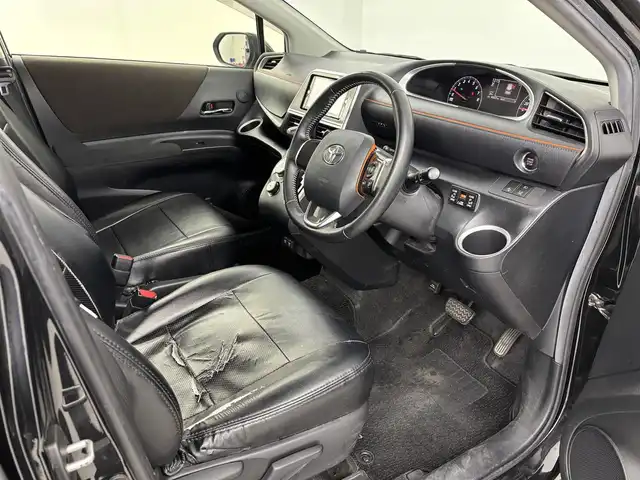 トヨタ シエンタ G クエロ 埼玉県 2019(令1)年 4.6万km ブラックマイカ 純正ナビ　/(Bluetooth/USB/CD/DVD/AM/FM)/地デジフルセグ/バックカメラ/前方ドライブレコーダー/ETC/車線逸脱警報/衝突軽減ブレーキ/オートマチックハイビーム/クリアランスソナー/先行車発進お知らせ機能/アイドリングストップ/両側パワースライドドア/フロントフォグランプ/ウィンカーミラー/社外フロアマット/純正ドアバイザー/全席シートカバー付
