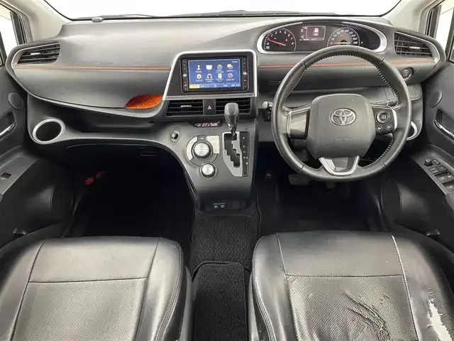 トヨタ シエンタ G クエロ 大阪府 2019(令1)年 4.6万km ブラックマイカ トヨタセーフティセンス/　・衝突軽減ブレーキ/　・車線逸脱警報/　・クリアランスソナー/　・先行車発進告知機能/純正ナビ/　Bluetooth/USB/CD/DVD/AM/FM/フルセグ/バックカメラ/両側パワースライドドア/LEDオートライト/フォグランプ/オートマチックハイビーム/ETC/アイドリングストップ/ウィンカーミラー/フロアマット/純正ドアバイザー/全席シートカバー付