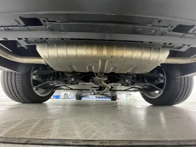 マツダ ＣＸ－６０ 25S Lパッケージ 滋賀県 2023(令5)年 1万km ロジウムホワイトプレミアムメタリック 純正12.3インチナビ/・FM/AM/・Bluetooth/・フルセグTV/・HDMI/・USB/全方位カメラ/電動パーキングブレーキ/オートホールドブレーキ/前席パワーシート/前席シートヒーター/追従クルーズコントロール/前後コーナーセンサー/ステアリングスイッチ/オートハイビーム/ステアリングヒーター/革巻きステアリング/ダウンヒルアシスト/パワーバックドア