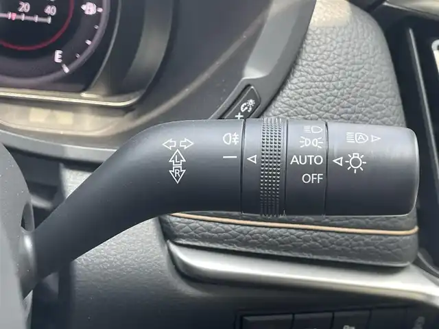 マツダ ＣＸ－６０ 25S Lパッケージ 滋賀県 2023(令5)年 1万km ロジウムホワイトプレミアムメタリック 純正12.3インチナビ/・FM/AM/・Bluetooth/・フルセグTV/・HDMI/・USB/全方位カメラ/電動パーキングブレーキ/オートホールドブレーキ/前席パワーシート/前席シートヒーター/追従クルーズコントロール/前後コーナーセンサー/ステアリングスイッチ/オートハイビーム/ステアリングヒーター/革巻きステアリング/ダウンヒルアシスト/パワーバックドア