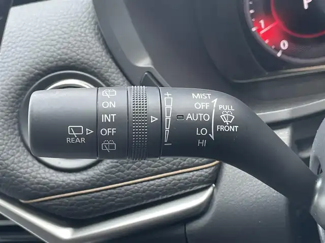マツダ ＣＸ－６０ 25S Lパッケージ 滋賀県 2023(令5)年 1万km ロジウムホワイトプレミアムメタリック 純正12.3インチナビ/・FM/AM/・Bluetooth/・フルセグTV/・HDMI/・USB/全方位カメラ/電動パーキングブレーキ/オートホールドブレーキ/前席パワーシート/前席シートヒーター/追従クルーズコントロール/前後コーナーセンサー/ステアリングスイッチ/オートハイビーム/ステアリングヒーター/革巻きステアリング/ダウンヒルアシスト/パワーバックドア
