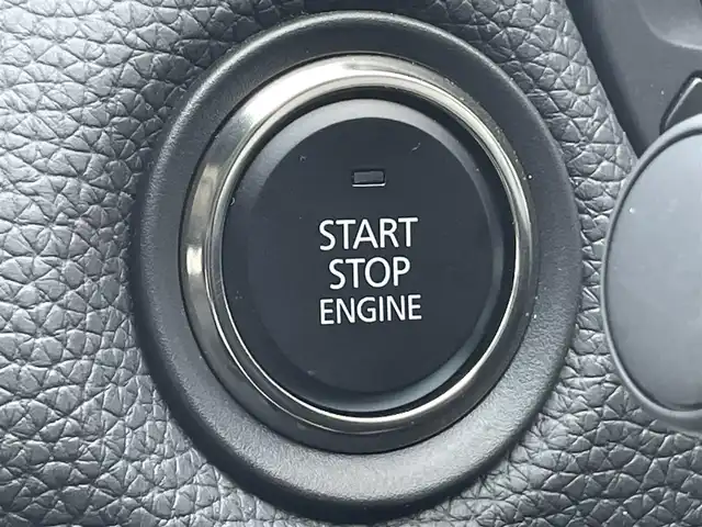 マツダ ＣＸ－６０ 25S Lパッケージ 滋賀県 2023(令5)年 1万km ロジウムホワイトプレミアムメタリック 純正12.3インチナビ/・FM/AM/・Bluetooth/・フルセグTV/・HDMI/・USB/全方位カメラ/電動パーキングブレーキ/オートホールドブレーキ/前席パワーシート/前席シートヒーター/追従クルーズコントロール/前後コーナーセンサー/ステアリングスイッチ/オートハイビーム/ステアリングヒーター/革巻きステアリング/ダウンヒルアシスト/パワーバックドア
