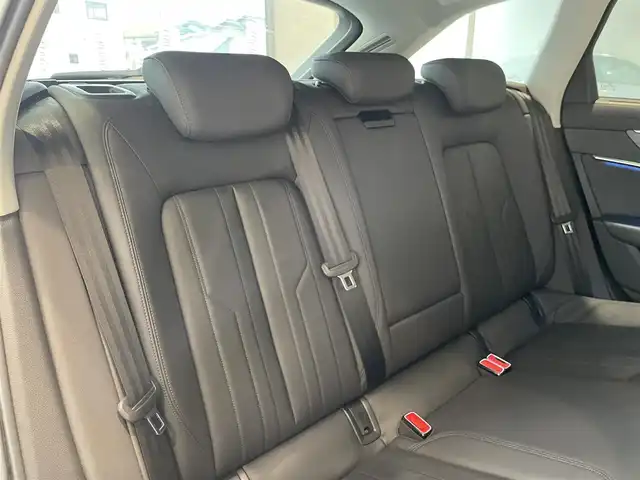 アウディ Ａ６ 55TFSIクワトロ デビューPKG 愛知県 2019(令1)年 5.1万km グレイシアホワイトメタリック アシスタンスＰＫＧ　/マトリクスＬＥＤ　/バーチャルコクピット　/ＭＭＩナビゲーション　/フルセグＴＶ　/３６０度カメラ　/ミラーリング/AppleCarPlay/AndroidAuto　/ＡＣＣ　/ＬＫＡ　/ＢＳＭ　/アンビエントライト　/ドライブレコーダー　/ＥＴＣ/メモリー付パワーシート/シートヒーター/パワーテールゲート/プッシュスタート/アイドリングストップ/ウィンカーミラー