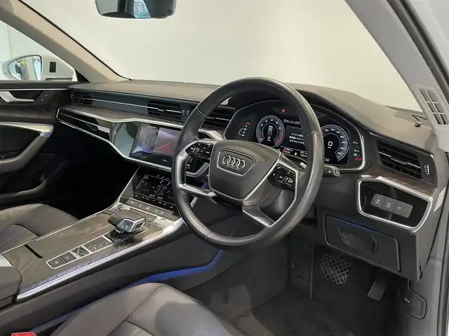 アウディ Ａ６ 55TFSIクワトロ デビューPKG 愛知県 2019(令1)年 5.1万km グレイシアホワイトメタリック アシスタンスＰＫＧ　/マトリクスＬＥＤ　/バーチャルコクピット　/ＭＭＩナビゲーション　/フルセグＴＶ　/３６０度カメラ　/ミラーリング/AppleCarPlay/AndroidAuto　/ＡＣＣ　/ＬＫＡ　/ＢＳＭ　/アンビエントライト　/ドライブレコーダー　/ＥＴＣ/メモリー付パワーシート/シートヒーター/パワーテールゲート/プッシュスタート/アイドリングストップ/ウィンカーミラー