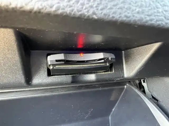 トヨタ ハリアー グランド 宮崎県 2014(平26)年 8万km ダークブラウンM メモリナビ/ワンセグテレビ/アイドリングストップ/ウィンカーミラー/プッシュスタート/ETC/バックカメラ/ドライブレコーダー