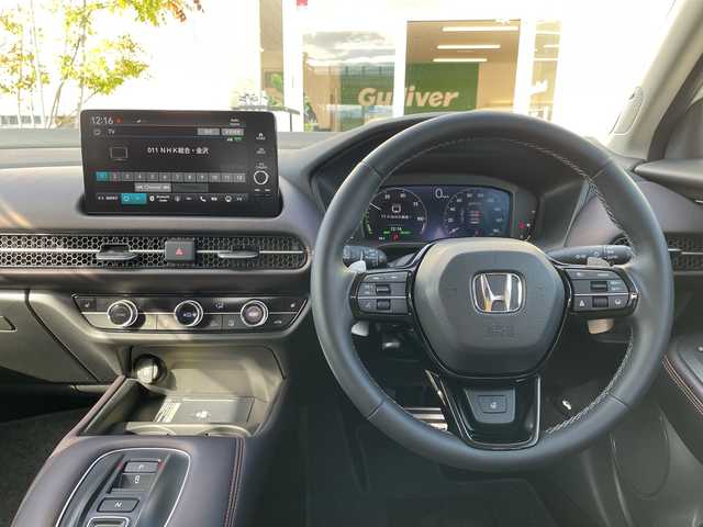 ホンダ ＺＲ－Ｖ ハイブリッド e:HEV Z 石川県 2024(令6)年 1万km プラチナホワイトパール ４ＷＤ　純正９型ナビ　フルセグＴＶ　全方位カメラ　ＬＥＤヘッドライト　ＥＴＣ　革シート　ドラレコ　ＢＯＳＥサウンド　レーダークルーズ　パワーバックドア　ＢＳＭ　ホンダセンシング　純正アルミホイール