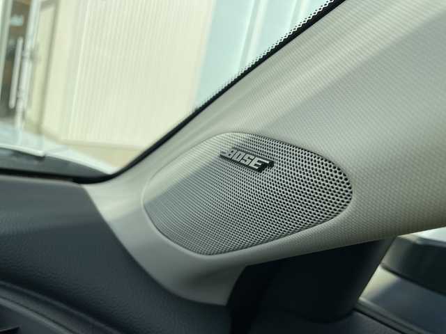 ホンダ ＺＲ－Ｖ ハイブリッド e:HEV Z 石川県 2024(令6)年 1万km プラチナホワイトパール ４ＷＤ　純正９型ナビ　フルセグＴＶ　全方位カメラ　ＬＥＤヘッドライト　ＥＴＣ　革シート　ドラレコ　ＢＯＳＥサウンド　レーダークルーズ　パワーバックドア　ＢＳＭ　ホンダセンシング　純正アルミホイール