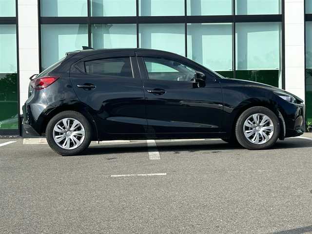 マツダ マツダ２ 15S プロアクティブ スマートED 和歌山県 2021(令3)年 3.1万km ジェットブラックマイカ 純正ナビ/360°ビューモニター/フルセグTV/（BT/CD/DVD)/衝突軽減ブレーキ/BSM/レーンキープアシスト/パーキングセンサー/アイドリングストップ/シートヒーター/ETC/電動格納ミラー/LEDヘッドライト/オートライト