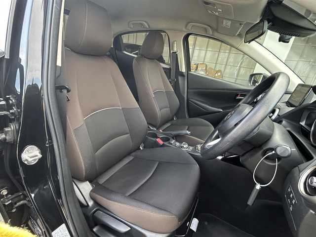 マツダ マツダ２ 15S プロアクティブ スマートED 和歌山県 2021(令3)年 3.1万km ジェットブラックマイカ 純正ナビ/360°ビューモニター/フルセグTV/（BT/CD/DVD)/衝突軽減ブレーキ/BSM/レーンキープアシスト/パーキングセンサー/アイドリングストップ/シートヒーター/ETC/電動格納ミラー/LEDヘッドライト/オートライト