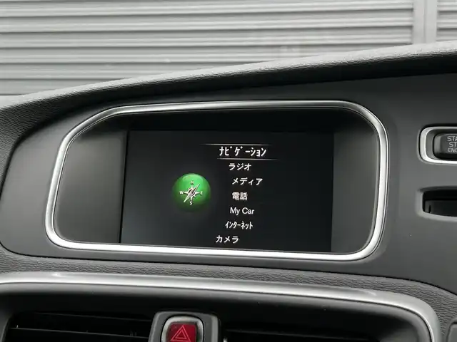 ボルボ Ｖ４０ D4 インスクリプション 茨城県 2018(平30)年 3万km 赤 後期型　/インテリセーフ　/ＡＣＣ　/ＬＫＡ　/ＢＬＩＳ　/Ｂカメラ　/パークセンサー　/黒革　/シートヒーター　/Ｍ付パワーシート　/ナビ　/ＴＶ　/ＢＴ　/ＵＳＢ/ＤＶＤ　/ＬＥＤヘッドライト　/オートライト　/ＥＴＣ　/純正ドラレコ/禁煙車