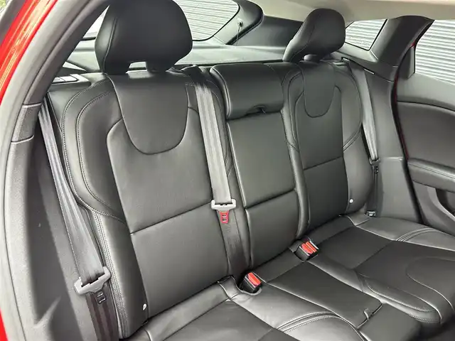 ボルボ Ｖ４０ D4 インスクリプション 茨城県 2018(平30)年 3万km 赤 後期型　/インテリセーフ　/ＡＣＣ　/ＬＫＡ　/ＢＬＩＳ　/Ｂカメラ　/パークセンサー　/黒革　/シートヒーター　/Ｍ付パワーシート　/ナビ　/ＴＶ　/ＢＴ　/ＵＳＢ/ＤＶＤ　/ＬＥＤヘッドライト　/オートライト　/ＥＴＣ　/純正ドラレコ/禁煙車