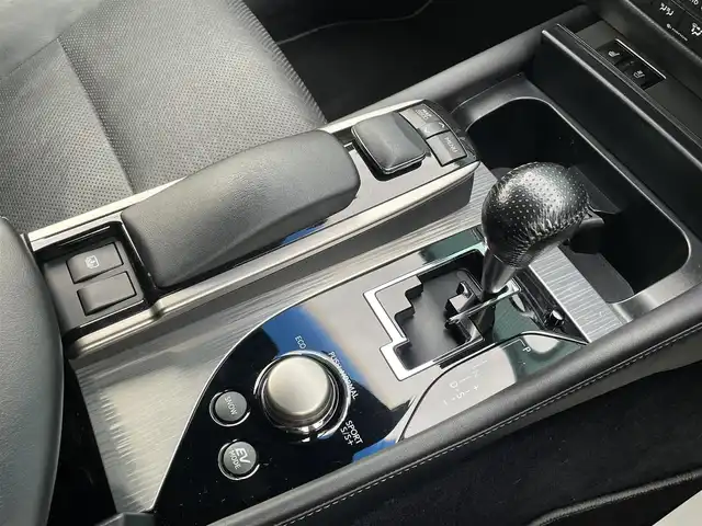 レクサス ＧＳ 450h Fスポーツ 宮崎県 2012(平24)年 7.5万km ブラック 純正ナビ/Bluetooth、TV/サンルーフ/黒レザーシート/カーボンリップスポイラー/三眼LEDライト/パワーシート/シートヒーター/ベンチレーション/クルーズコントロール/ビルトインETC2.0/ドラレコ（前のみ）