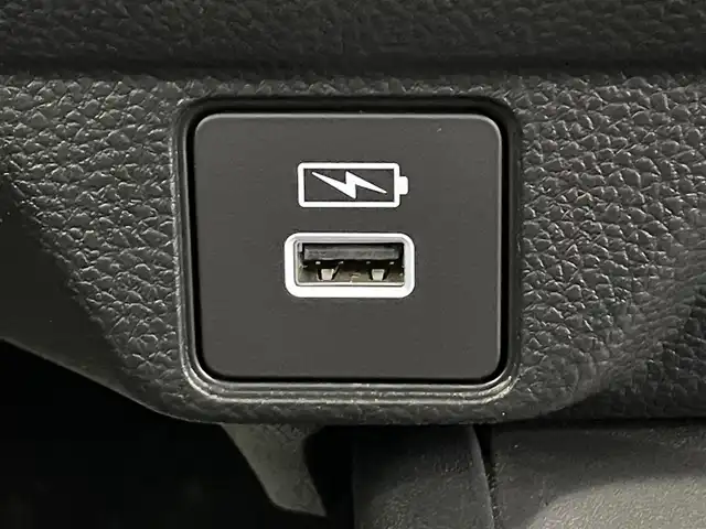 ホンダ ＷＲ－Ｖ Z 福島県 2025(令7)年 0.1万km未満 白 ホンダセンシング/・衝突被害軽減ブレーキ/・レーンキープアシスト/・先行車発進お知らせ機能/・踏み間違え防止機能/・クリアランスソナー/・レーダークルーズコントロール/革巻きステアリング/・ステアリングリモコン/ハーフレザーシート/プッシュスタート/・スマートキー/LEDヘッドライト/・オートライト/・オートマチックハイビーム/・フォグライト/電動格納ウィンカーミラー