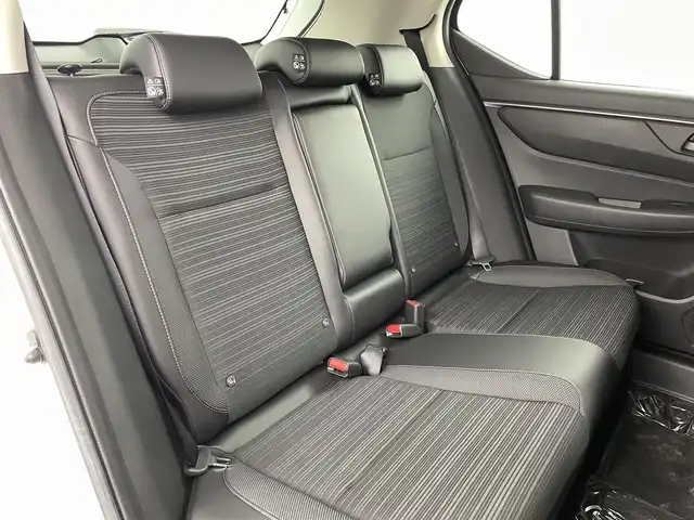ホンダ ＷＲ－Ｖ Z 福島県 2025(令7)年 0.1万km未満 白 ホンダセンシング/・衝突被害軽減ブレーキ/・レーンキープアシスト/・先行車発進お知らせ機能/・踏み間違え防止機能/・クリアランスソナー/・レーダークルーズコントロール/革巻きステアリング/・ステアリングリモコン/ハーフレザーシート/プッシュスタート/・スマートキー/LEDヘッドライト/・オートライト/・オートマチックハイビーム/・フォグライト/電動格納ウィンカーミラー