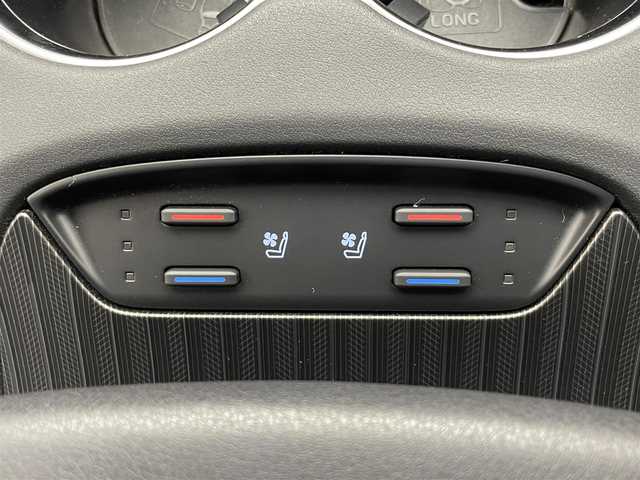トヨタ ハリアー ハイブリッド Z レザーパッケージ 愛知県 2022(令4)年 3.2万km プレシャスブラックパール 純１２．３型ナビ　フルセグＴＶ　ＪＢＬサウンド　モデリスタフルエアロ　パノラマルーフ　全方位カメラ　ＨＵＤ　トヨタセーフティセンス　シートエアコン　デジタルインナーミラー　ＥＴＣ２．０　ＢＳＭ　禁煙車/Bluetooth ステアリングヒーター　ドライブレコーダー　パワーバックドア