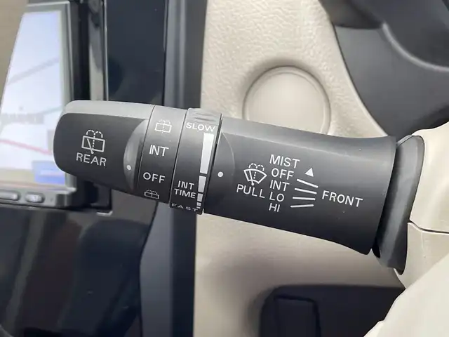 三菱 ｅＫワゴン E 栃木県 2018(平30)年 2.1万km スターリングシルバーM 社外ナビ(CN-E300D)/(ワンセグTV・Bluetooth・CD)/バックカメラ/運転席シートヒーター/禁煙車/フロアマット/ドアバイザー/リモコンキー/スペアキー/ヘッドライトレベライザー/電動格納ミラー