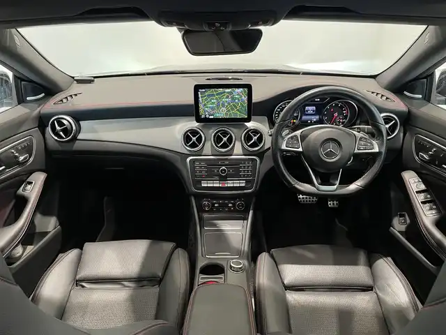 メルセデス・ベンツ ＣＬＡ１８０ Sブレイク　スポーツ 愛知県 2016(平28)年 4.9万km コスモスブラック ＡＭＧレザーＥＸＣ　/レーダーセーフティーＰＫＧ　/パノラミックスライディングルーフ　/レザーシート　/メモリー付パワシート　/シートヒーター　/キーレスゴー　/ＣＯＭＭＡＮＤナビ　/フルセグＴＶ　/バックカメラ/Bluetooth/CD/DVD/パワーテールゲート/LEDヘッドライト/ETC/アイドリングストップ/ウィンカーミラー