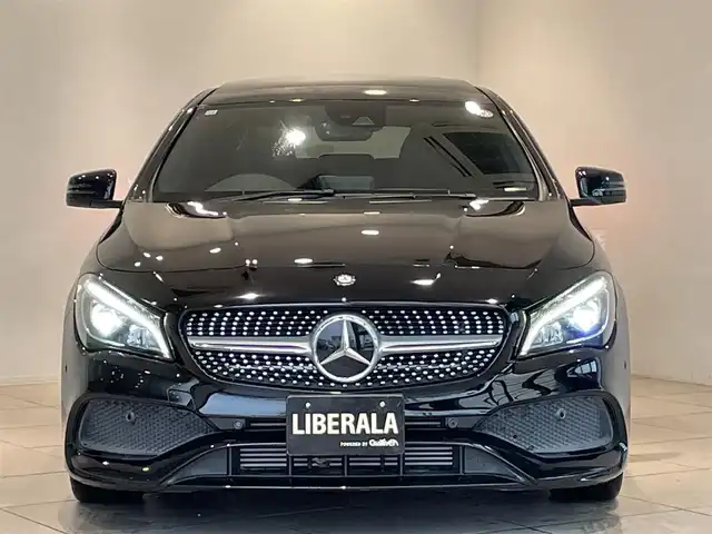 メルセデス・ベンツ ＣＬＡ１８０ Sブレイク　スポーツ 愛知県 2016(平28)年 4.9万km コスモスブラック ＡＭＧレザーＥＸＣ　/レーダーセーフティーＰＫＧ　/パノラミックスライディングルーフ　/レザーシート　/メモリー付パワシート　/シートヒーター　/キーレスゴー　/ＣＯＭＭＡＮＤナビ　/フルセグＴＶ　/バックカメラ/Bluetooth/CD/DVD/パワーテールゲート/LEDヘッドライト/ETC/アイドリングストップ/ウィンカーミラー