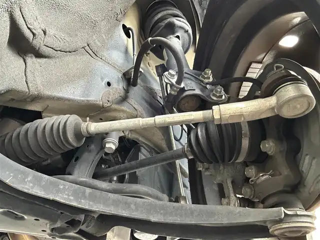 スズキ ハスラー Jスタイル 滋賀県 2021(令3)年 5万km シフォンアイボリーメタリック/ガンメタリック2トーン 9インチ純正ナビ/（FM/AM/CD/DVD/フルセグ/Bluetooth）/ETC/ドライブレコーダー/全方位モニター/バックカメラ/デュアルカメラブレーキサポート/レーンキープアシスト	/コーナー・バックセンサー（ソナー）	/標識検知機能	/運転席・助手席シートヒーター/ルーフレール/電動格納ミラー/アイドリングストップ/革巻きステアリング/ステアリングスイッチ/オートライト/LEDヘッドライト/フロントフォグ/フルオートエアコン/プッシュスタート/スマートキー/スペアキー/純正フロアマット/ドアバイザー