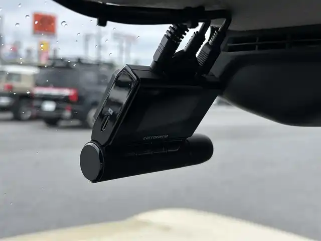 スズキ ハスラー Jスタイル 滋賀県 2021(令3)年 5万km シフォンアイボリーメタリック/ガンメタリック2トーン 9インチ純正ナビ/（FM/AM/CD/DVD/フルセグ/Bluetooth）/ETC/ドライブレコーダー/全方位モニター/バックカメラ/デュアルカメラブレーキサポート/レーンキープアシスト	/コーナー・バックセンサー（ソナー）	/標識検知機能	/運転席・助手席シートヒーター/ルーフレール/電動格納ミラー/アイドリングストップ/革巻きステアリング/ステアリングスイッチ/オートライト/LEDヘッドライト/フロントフォグ/フルオートエアコン/プッシュスタート/スマートキー/スペアキー/純正フロアマット/ドアバイザー