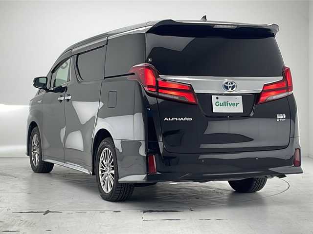 トヨタ アルファードハイブリット エグゼクティブ ラウンジ S 沖縄県 2019(令1)年 5.2万km ブラック 純正10.5型ナビ＋JBLサウンドシステム/　Blu-ray/CD/DVD/SD/USB/BT/フルセグ/パノラミックビューモニター/純正13.3型フリップダウンモニター/デジタルインナーミラー/ビルトインETC2.0 /純正ドライブレコーダー（DRT-H68A）/両側パワースライドドア　/パワーバックドア/トヨタセーフティセンス/ブラインドスポットモニター/リヤクロストラフィックオートブレーキ/インテリジェントクリアランスソナー/本革シート/1・2列目パワーシート/1・2列目シートエアコン・シートヒーター/ステアリングヒーター/純正17インチAW/スペアタイヤ（MOP）/純正フロアマット/プッシュスタート/スマートキ―/スペアキー/保証書・取扱説明書