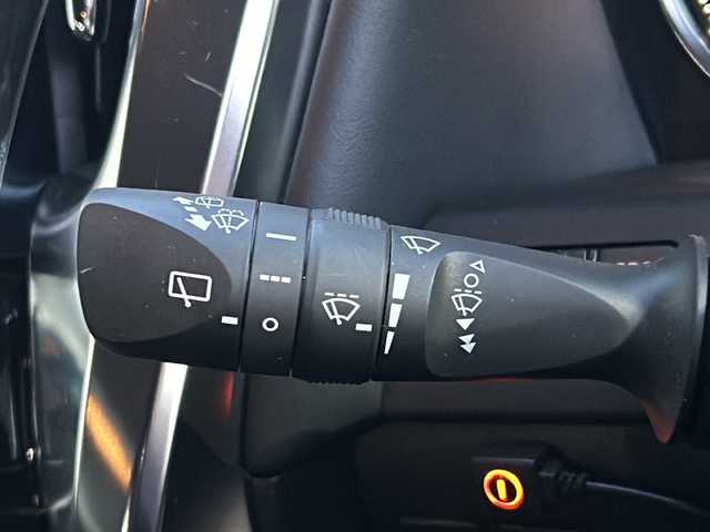 トヨタ アルファード S タイプゴールド 福島県 2020(令2)年 3.5万km ホワイトパールクリスタルシャイン ４ＷＤ　純正ナビ　バックＣ　ＢＴ　ＴＶ　両側パワスラ　モデリスタエアロ　純正ＡＷ　デジタルインナーミラー　パワーリヤゲート　レーダークルーズ　ＥＴＣ２．０　前後ドラレコ　３眼ＬＥＤ　リヤフォグ　スペアキー×1