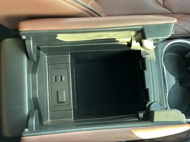 マツダ ＣＸ－８ XD エクスクルーシブモード 福岡県 2021(令3)年 8.9万km プラチナクォーツメタリック ワンオーナー/サンルーフ/純正ナビ（BT/フルセグ/TVキャンセラー）/BOSEプレミアムサウンドシステム/アラウンドビューモニター/バックカメラ/フロントカメラ/サイドカメラ/電動リアゲート/レーダークルーズコントロール/LEDヘッドライト/オートライト/レザーシート/DN席パワーシート/DN席エアシート/全席シートヒーター/ステアリングヒーター/純正19インチAW/ルーフレール/ルーフキャリア/アイドリングストップ/TCS/横滑り防止装置/コーナーセンサー/レーンキープアシスト/盗難防止装置/衝突軽減システム/オートホールド/スマートキー/ETC/保証書/取扱説明書