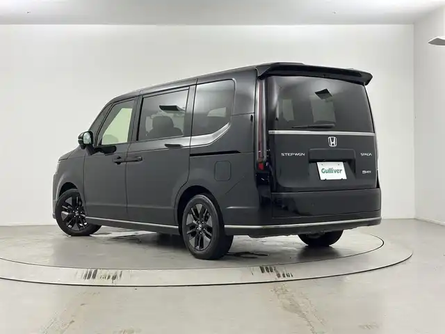 ホンダ ステップワゴン スパーダ eHEV 埼玉県 2023(令5)年 2.2万km クリスタルブラックパール 純正ナビ（Bluetooth/CD/DVD/AM/FM）/フルセグTV/バックカメラ/レーダークルーズコントロール/ブラインドスポットモニター/横滑り防止装置/レーンキープアシスト/盗難防止装置/衝突軽減システム/LEDヘッドライト/パドルシフト/両側パワースライドドア/ETC/ドライブレコーダー/スマートキー
