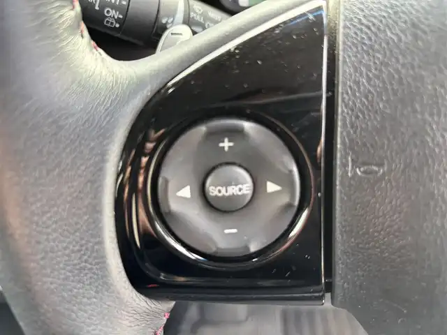 ホンダ Ｎ ＯＮＥ プレミアム ツアラー 福岡県 2014(平26)年 7.4万km ミラノレッド Gathersナビ（BT/フルセグ/DISC/AM/FM）/Bカメラ/クルーズコントロール/LED/オートライト/純正15インチAW/パドルシフト/ステアリングスイッチ/CTBA/横滑り防止装置/盗難防止装置/前方ドライブレコーダー/スマートキー/ETC/保証書