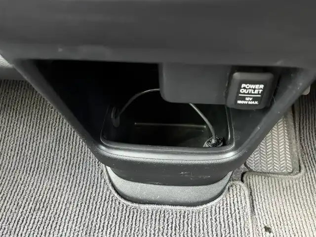 ホンダ Ｎ ＯＮＥ プレミアム ツアラー 福岡県 2014(平26)年 7.4万km ミラノレッド Gathersナビ（BT/フルセグ/DISC/AM/FM）/Bカメラ/クルーズコントロール/LED/オートライト/純正15インチAW/パドルシフト/ステアリングスイッチ/CTBA/横滑り防止装置/盗難防止装置/前方ドライブレコーダー/スマートキー/ETC/保証書