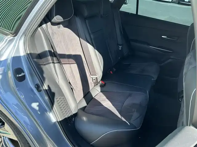 トヨタ クラウン ハイブリッド RS アドバンス 福岡県 2019(令1)年 5.9万km プレシャスガレナ クルーズコントロール/パーキングアシスト/レーンキープアシスト/SOSコール/LEDヘッドライト/ハイビームアシスト/純正HDDナビ/フルセグTV/Bluetoothオーディオ/全方位カメラ/ETC2.0/運転席・助手席パワーシート/運転席・助手席シートヒーター/ドライブレコーダー前後/純正アルミホイール